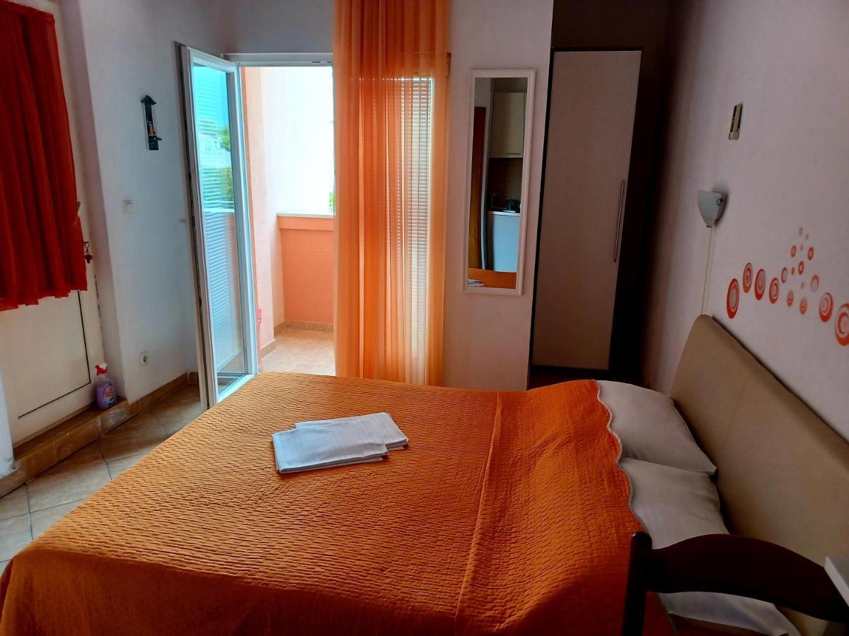 Apartment Prskalo - Vodice Exteriör bild