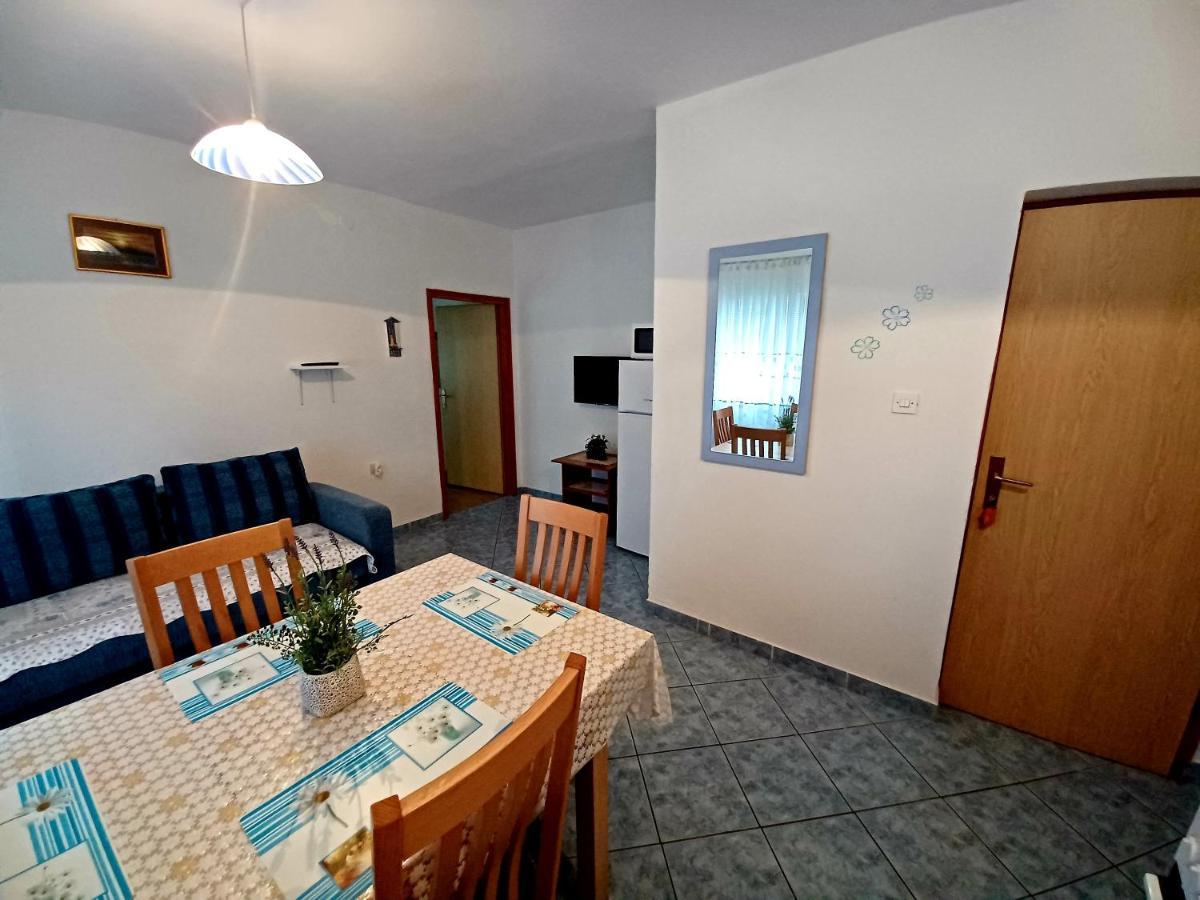 Apartment Prskalo - Vodice Exteriör bild