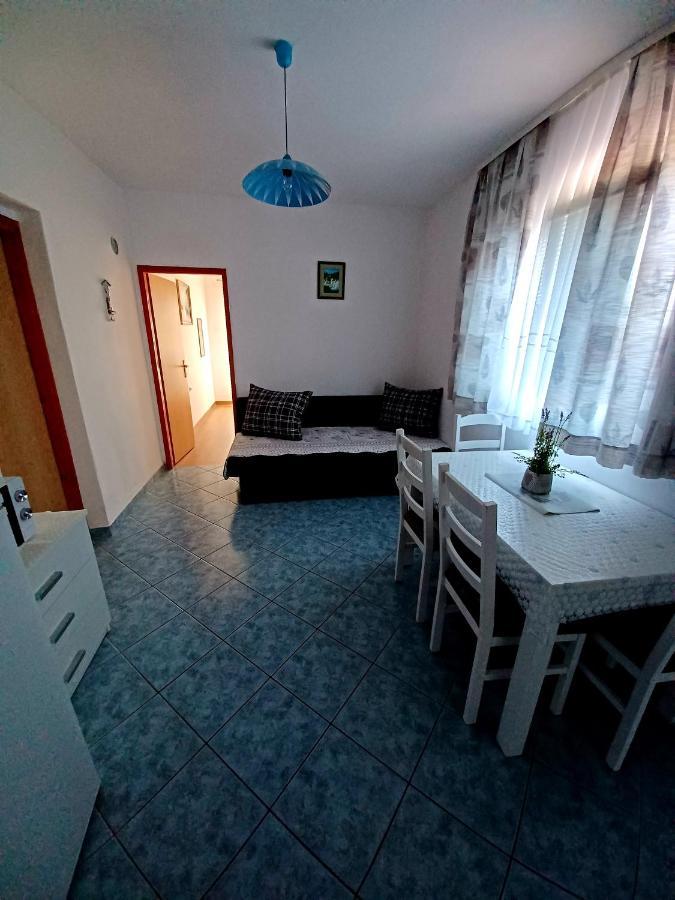 Apartment Prskalo - Vodice Exteriör bild